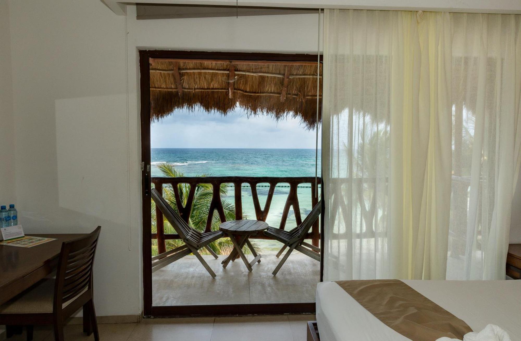 Hotel Quinto Sole Mahahual Esterno foto