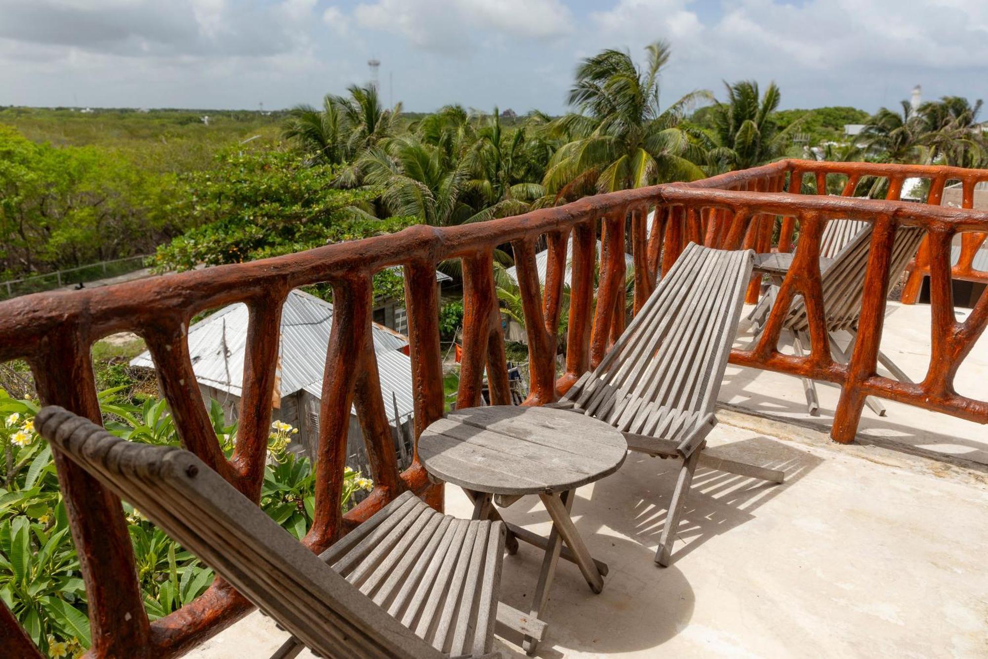 Hotel Quinto Sole Mahahual Esterno foto
