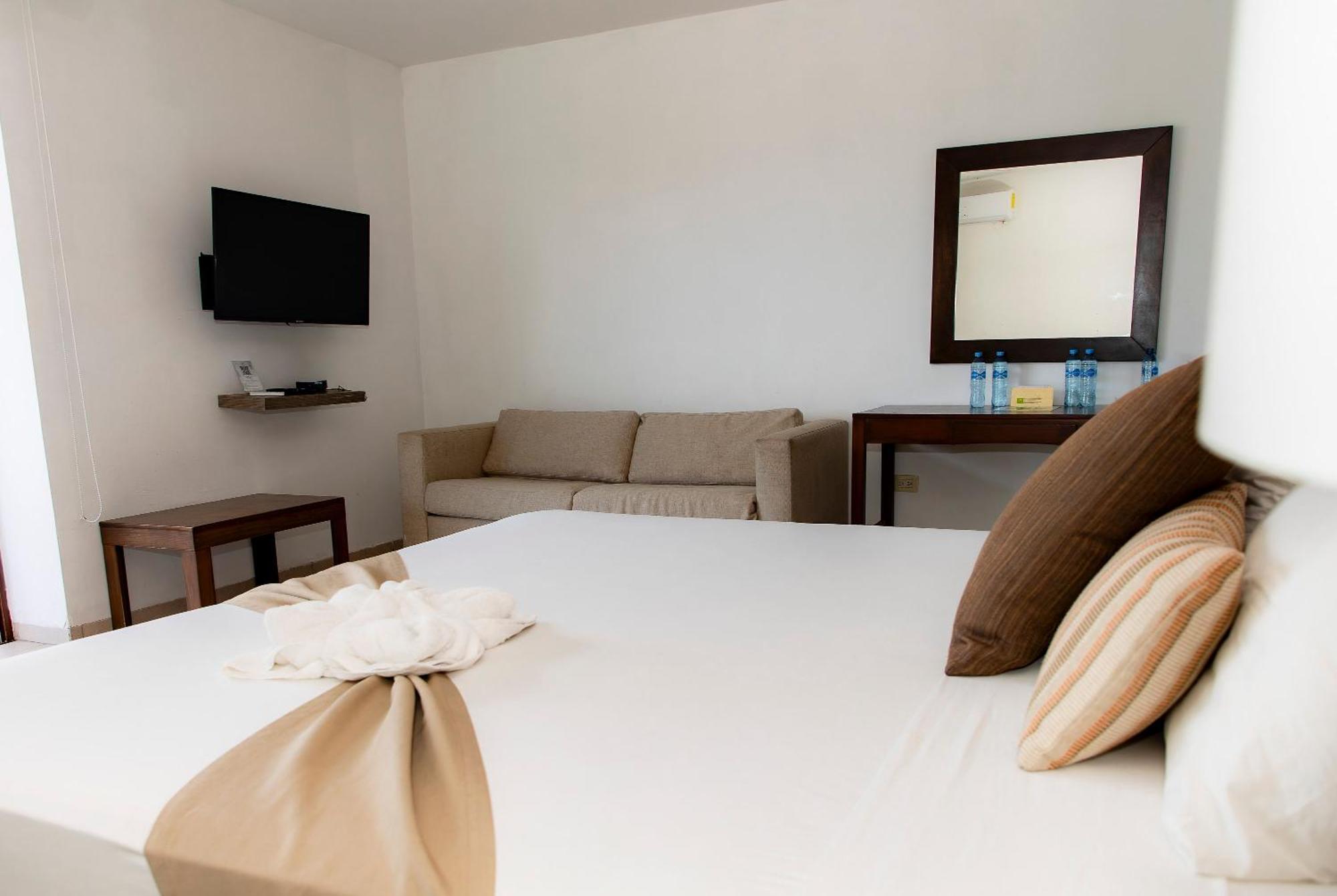 Hotel Quinto Sole Mahahual Esterno foto