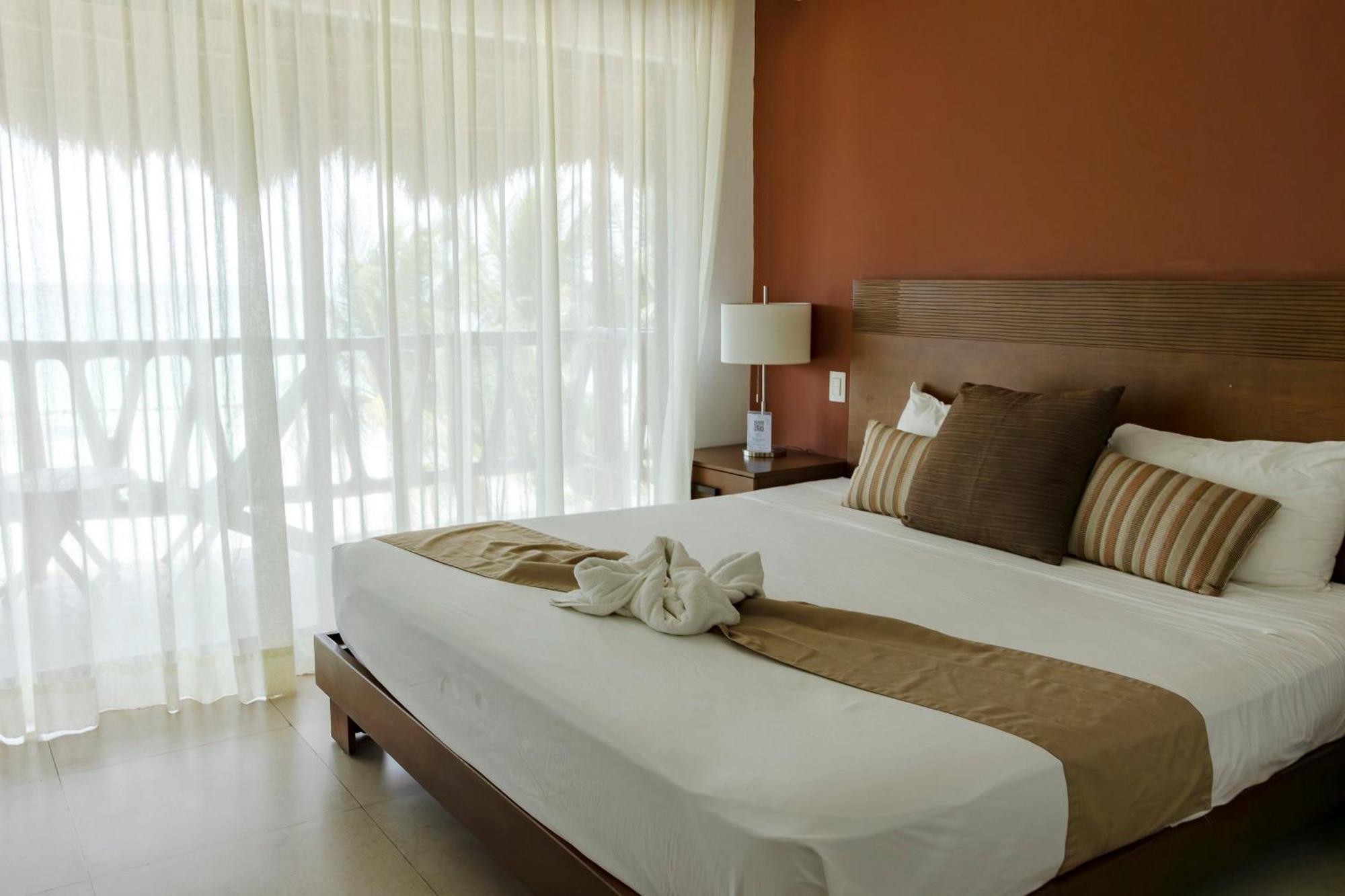 Hotel Quinto Sole Mahahual Esterno foto