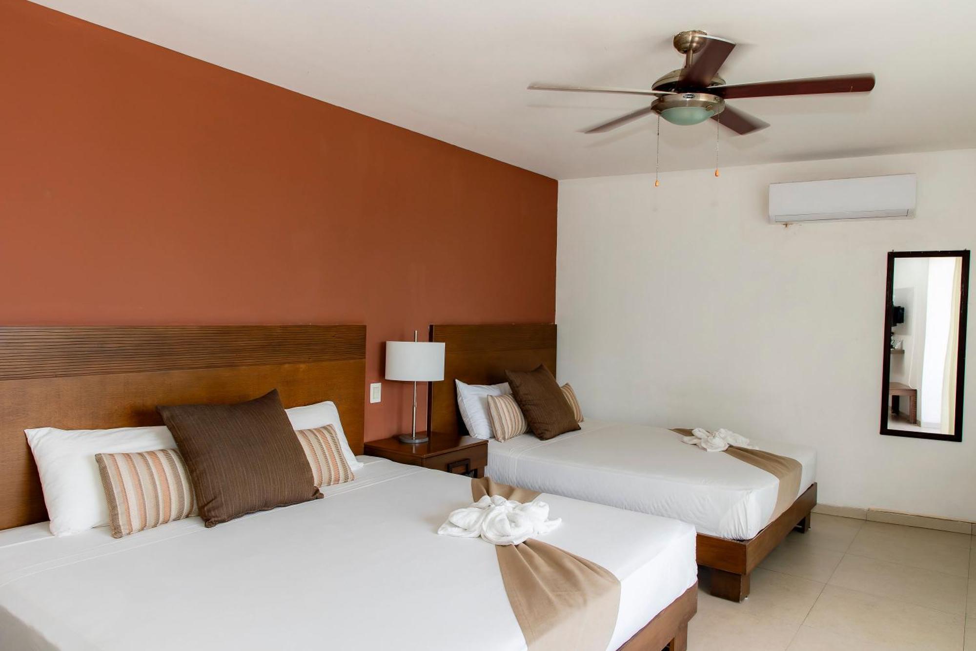 Hotel Quinto Sole Mahahual Esterno foto