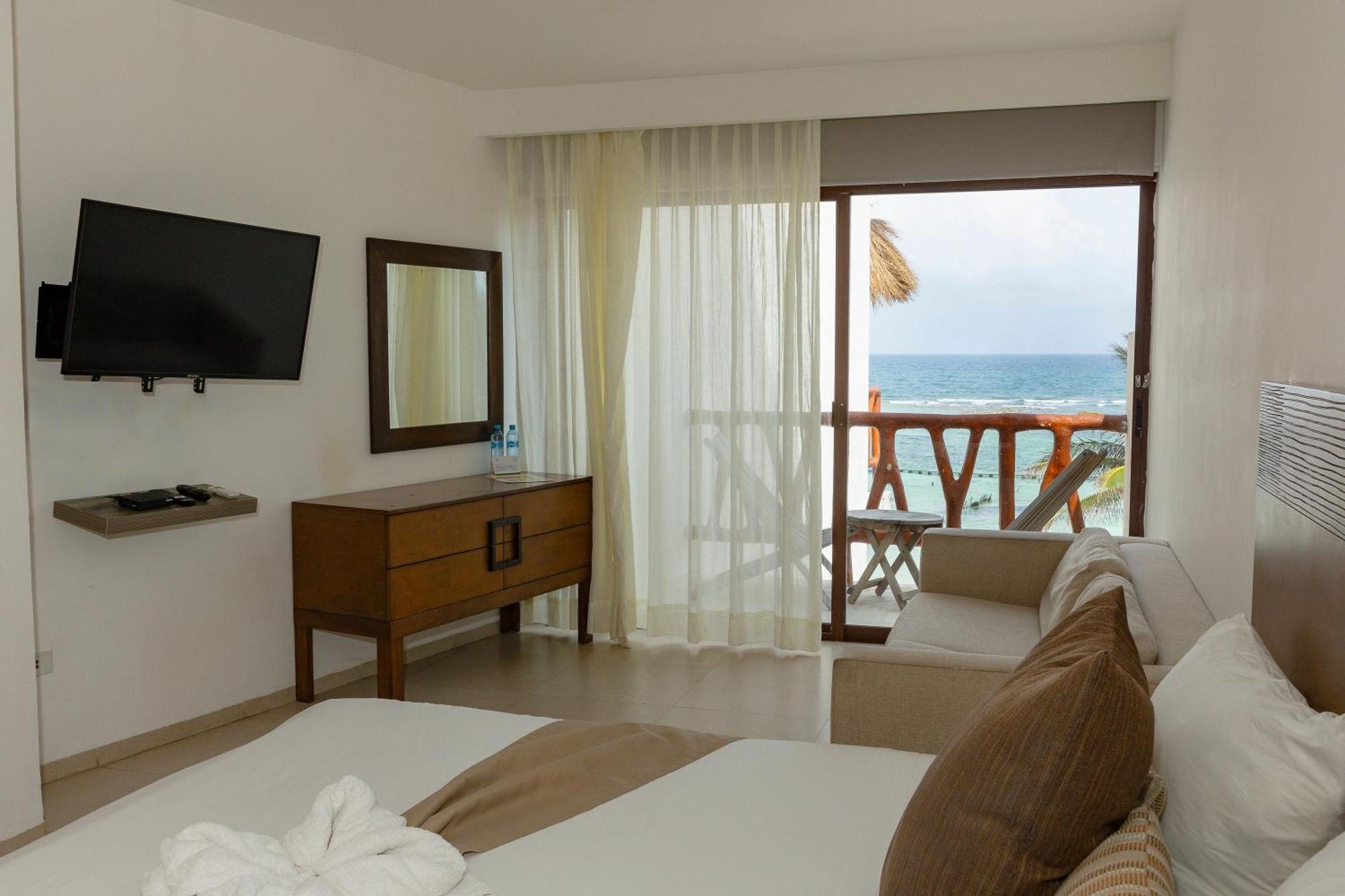 Hotel Quinto Sole Mahahual Esterno foto
